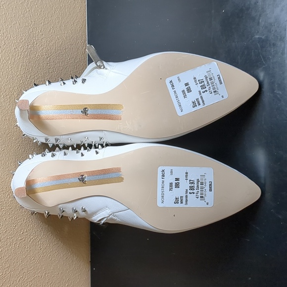 Sam Edelman Wally Studded Booties - NWT 8.5 White - Picture 7 of 9